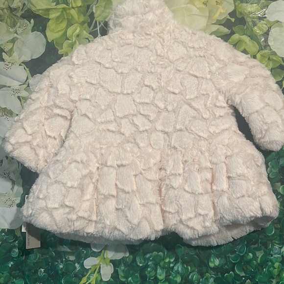 Infant fur coat - Picture 3 of 6